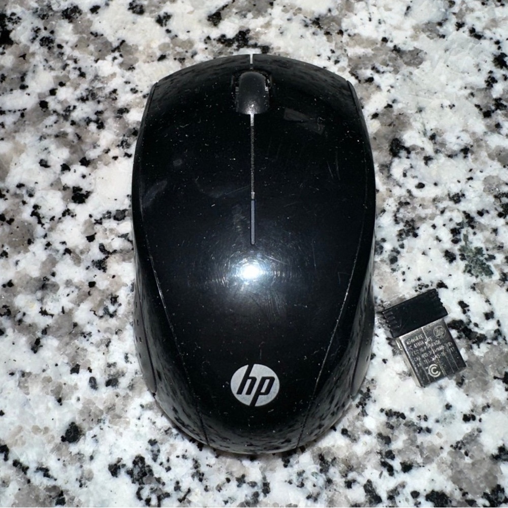 HP Wireless Optical Mouse X3000